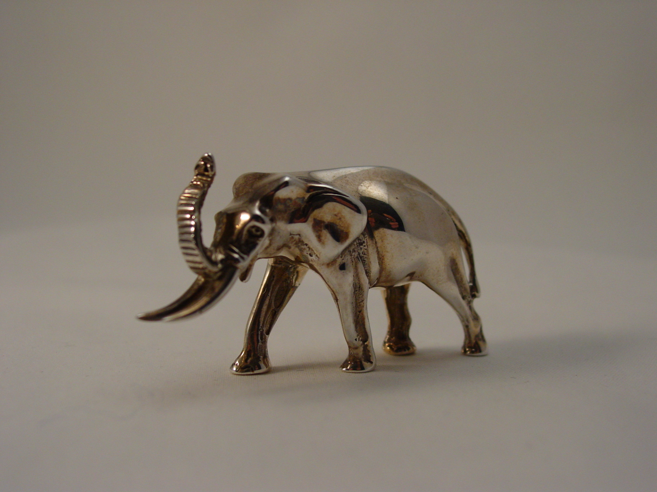 Zilveren olifant